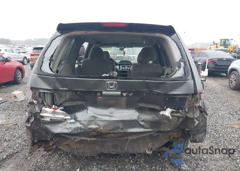 2008 Honda Odyssey Lx z USA, uszkodzony, nr VIN 5FNRL38288B092641